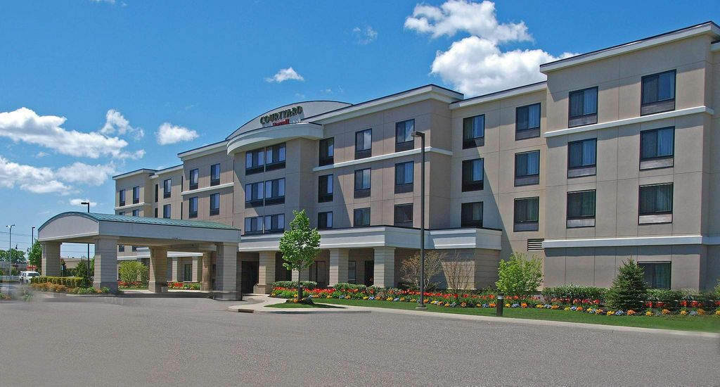 Courtyard Republic Airport Long Island/Farmingdale Otel Dış mekan fotoğraf
